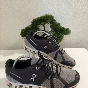 On Running Men's Black and White Athletic Shoes